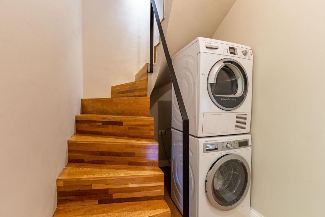 Mesmerizing Flat With Bosphorus View In Beyoglu Apartment Istanbul Ngoại thất bức ảnh